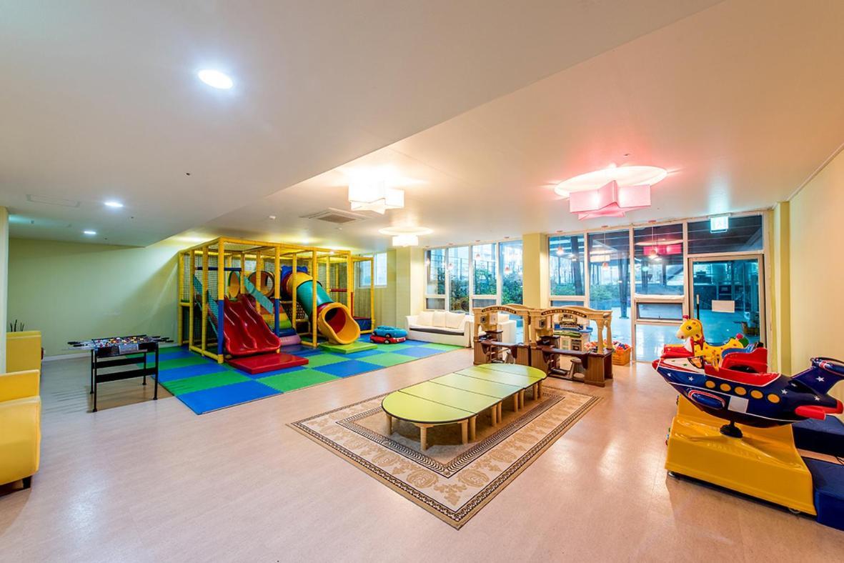 The Four Grace Resort Seogwipo-stad Buitenkant foto