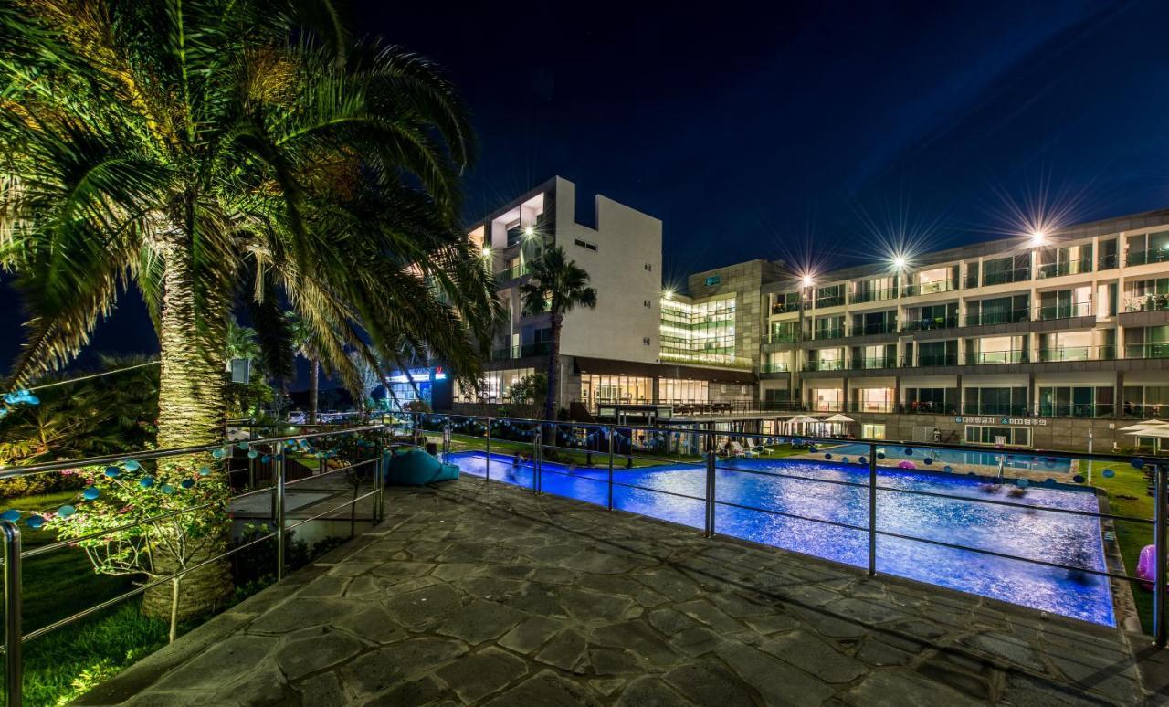 The Four Grace Resort Seogwipo-stad Buitenkant foto